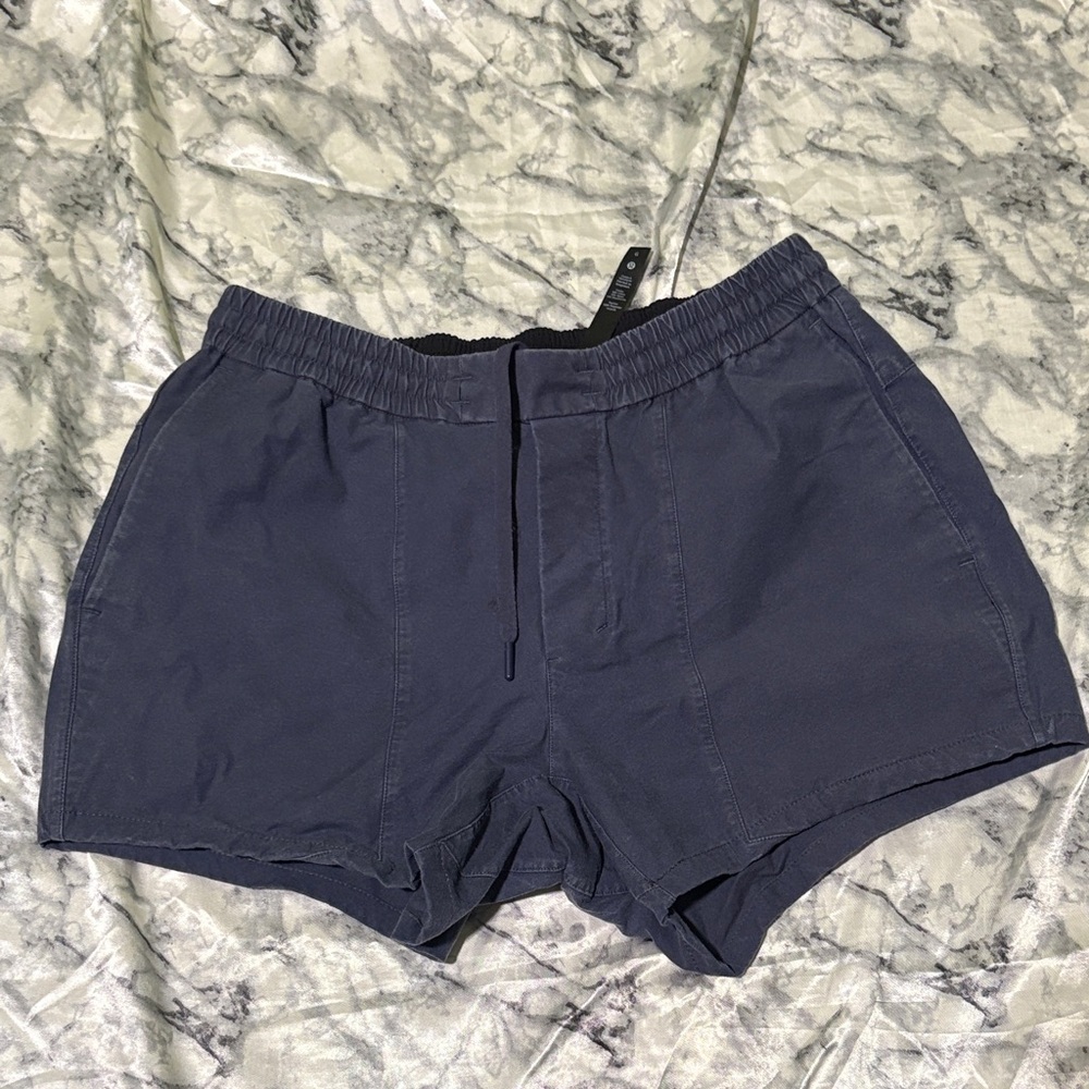 Lululemon Athletica Men's Dark Blue Athletic Shorts